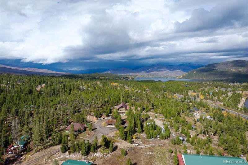 300 and 83 Gcr 4431 , Grand Lake, CO 80447