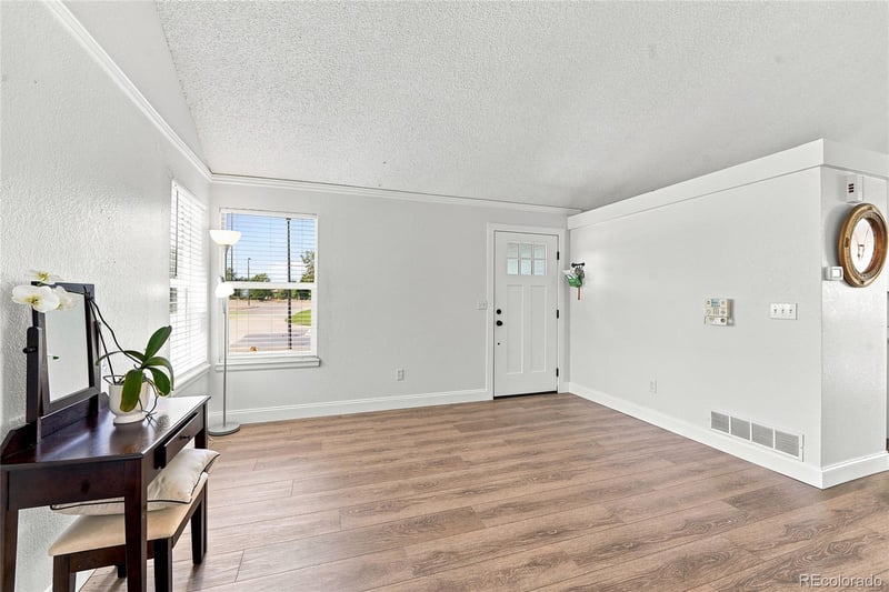 4500 Jebel St, Denver, CO 80249