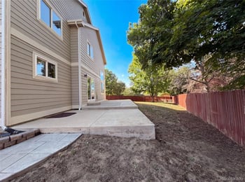 10562 Falcon St, Longmont, CO 80504