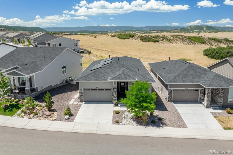 5647 Water Avens Dr, Castle Rock, CO 80104
