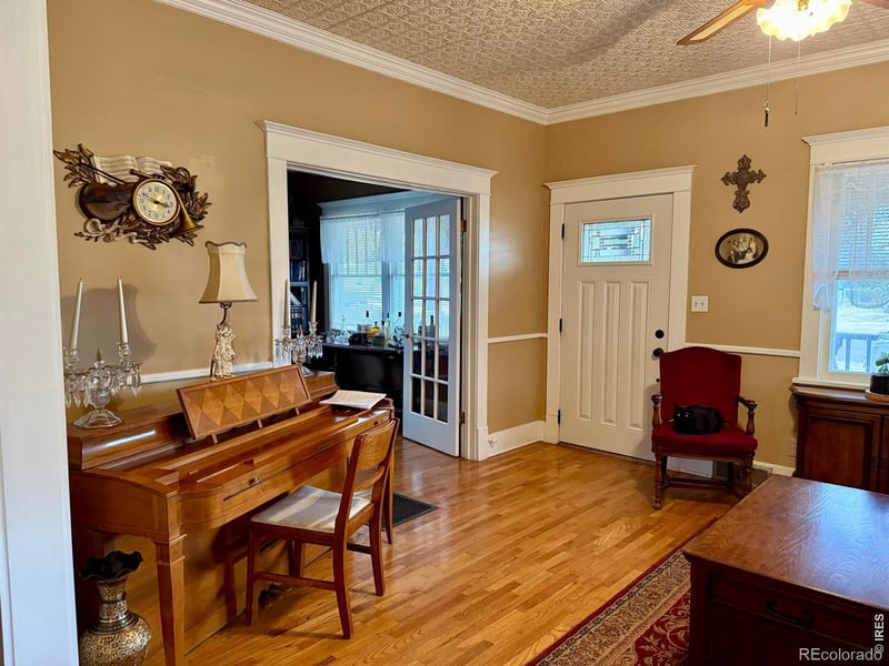 324 Bowman Ave, Holyoke, CO 80734