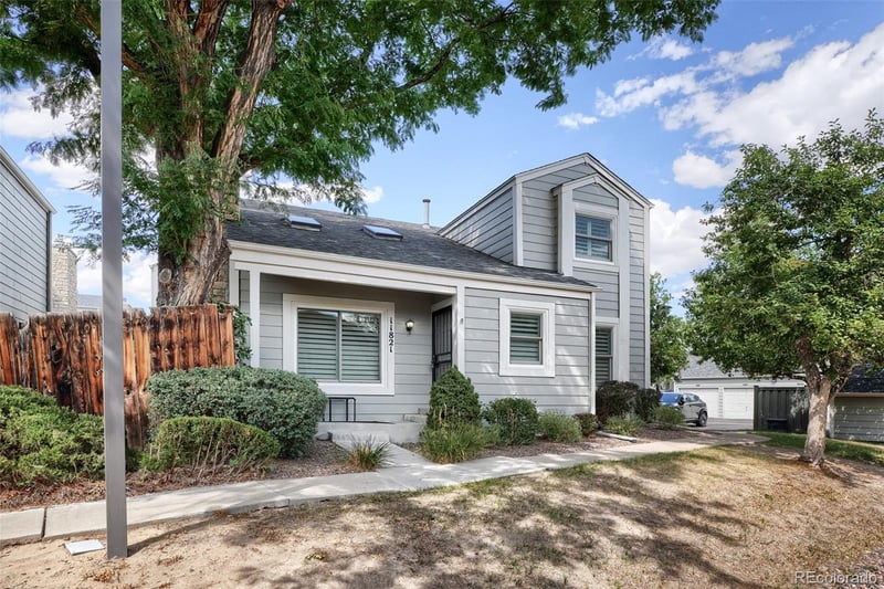 11821 Cornell Cir, Aurora, CO 80014
