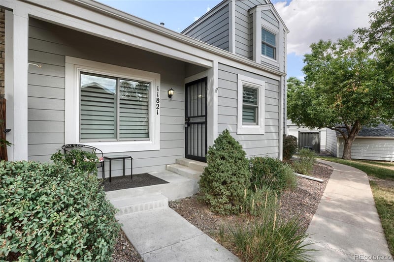 11821 Cornell Cir, Aurora, CO 80014
