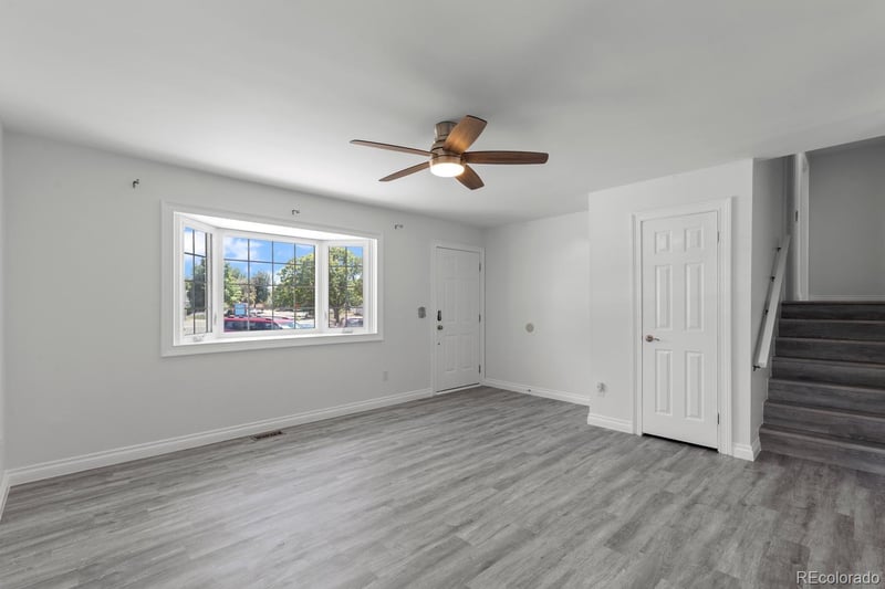 659 S Newark Ct, Aurora, CO 80012