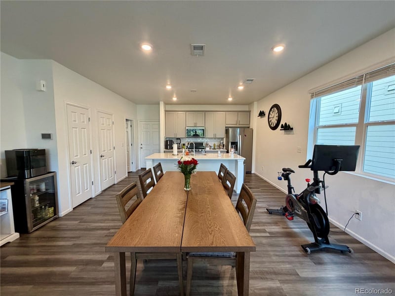 20941 60th Ave, Aurora, CO 80019