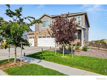 15704 Roslyn St, Thornton, CO 80602