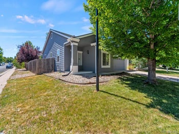 20290 E Red Fox Ln, Centennial, CO 80015