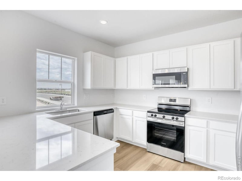 6158 Drum Pl, Loveland, CO 80538