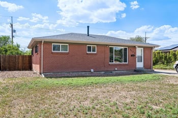 3177 Ursula St, Aurora, CO 80011