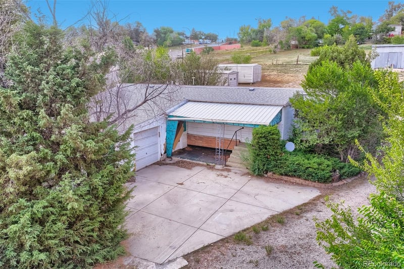 7365 61st Ave, Arvada, CO 80003