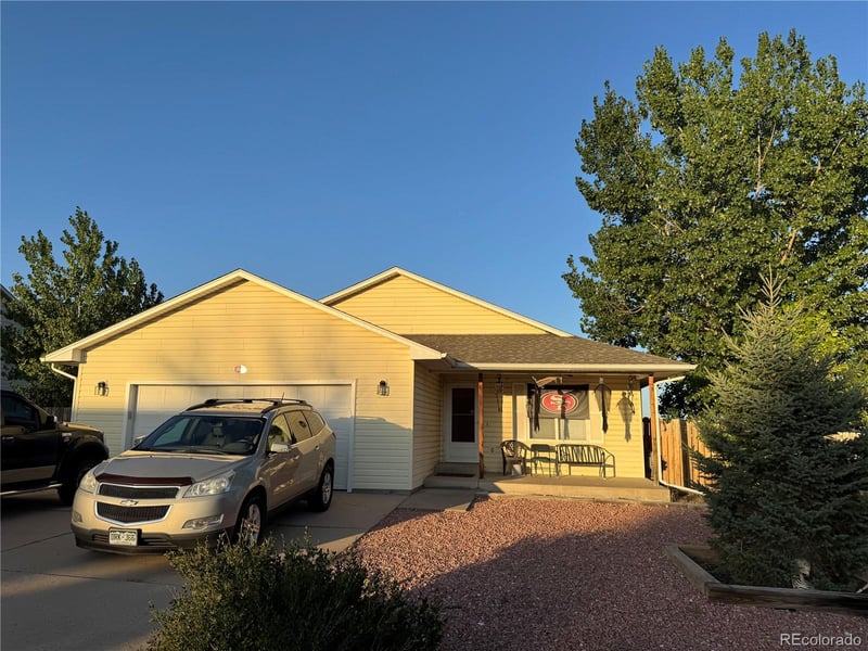90 Dickson St, Keenesburg, CO 80643