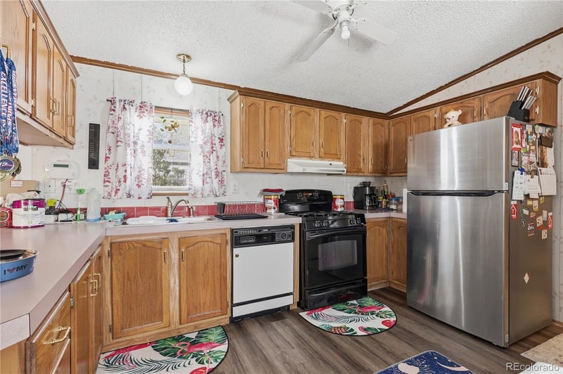 1570 Sedalia Way, Aurora, CO 80011