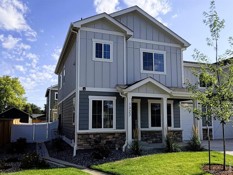 1327 4th St #100, Loveland, CO 80537