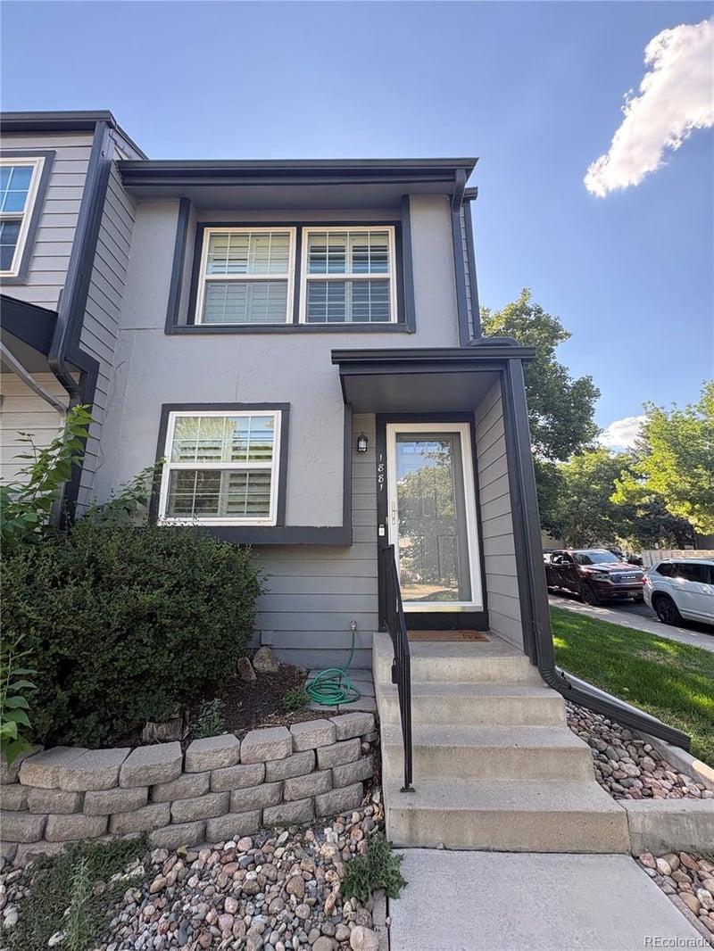 1881 Newland Ct, Lakewood, CO 80214