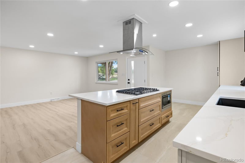 1269 Coronado Pw, Denver, CO 80229