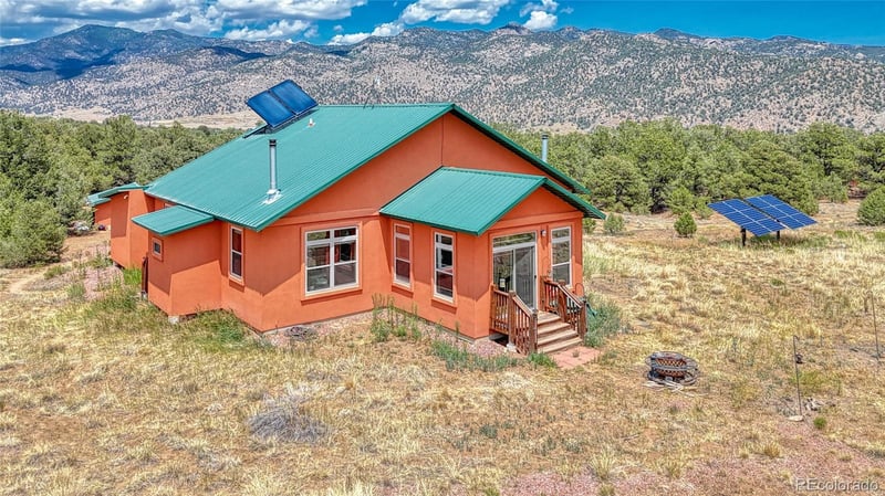 455 Hamilton Creek Rd, Coaldale, CO 81222