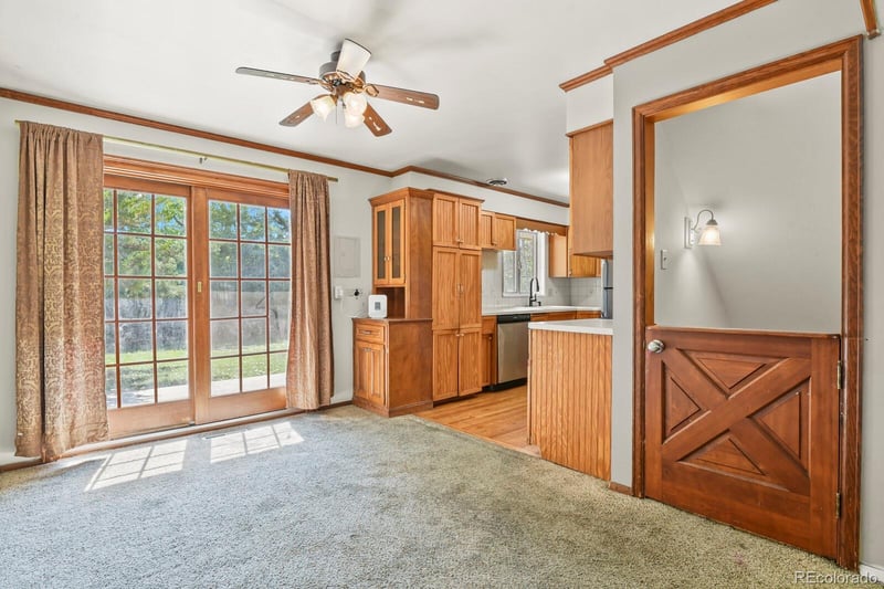 564 Moline St, Aurora, CO 80010
