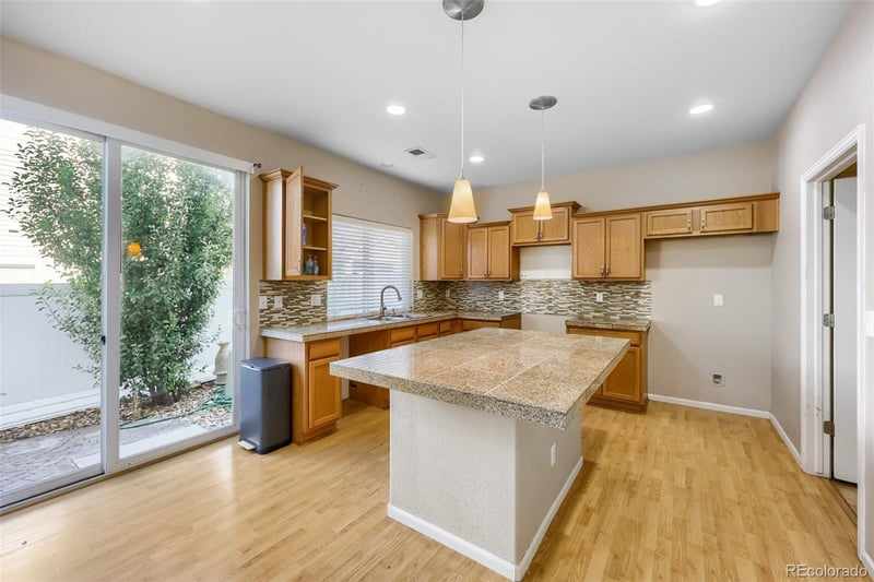 5551 Halifax St, Denver, CO 80249