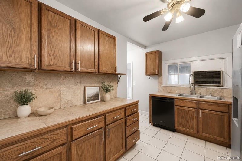 6330 54th Ave, Commerce City, CO 80022