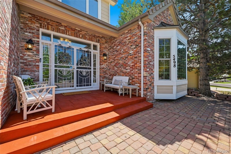 5498 Helena St, Aurora, CO 80015