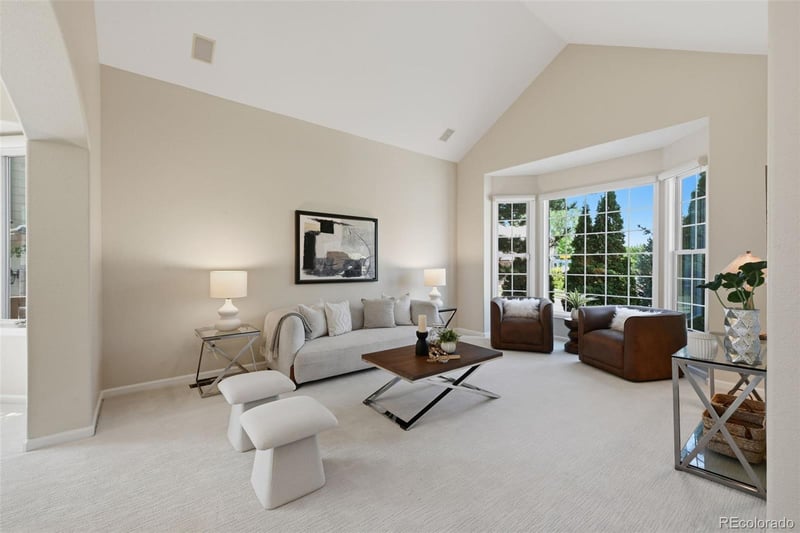 5498 Helena St, Aurora, CO 80015