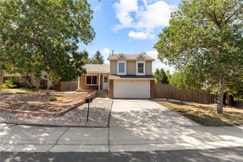 16114 E Iowa Ave, Aurora, CO 80017