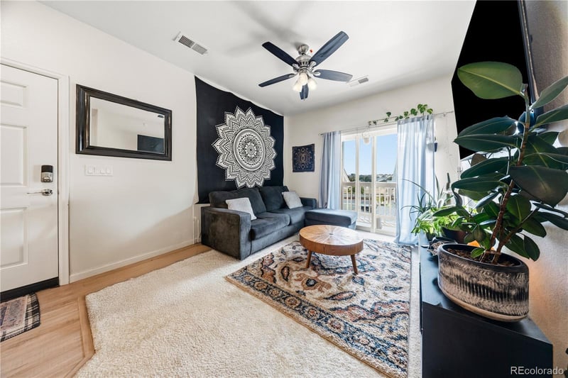 1861 Dunkirk St #302, Aurora, CO 80017