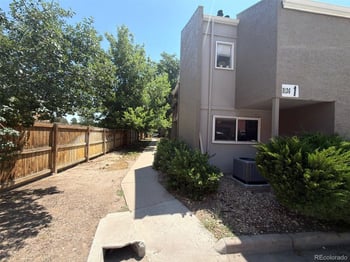 5300 E Cherry Creek South Dr #111, Denver, CO 80246