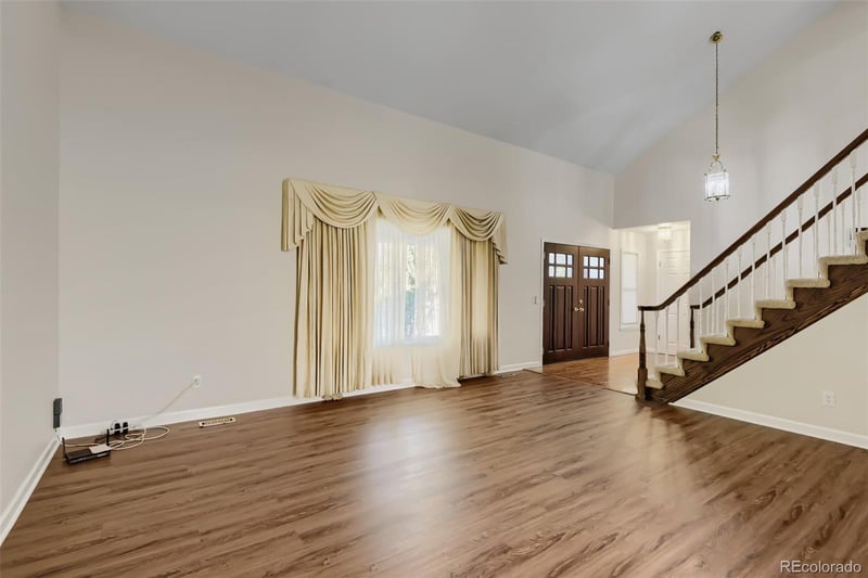 6346 S Jersey Ct, Englewood, CO 80111