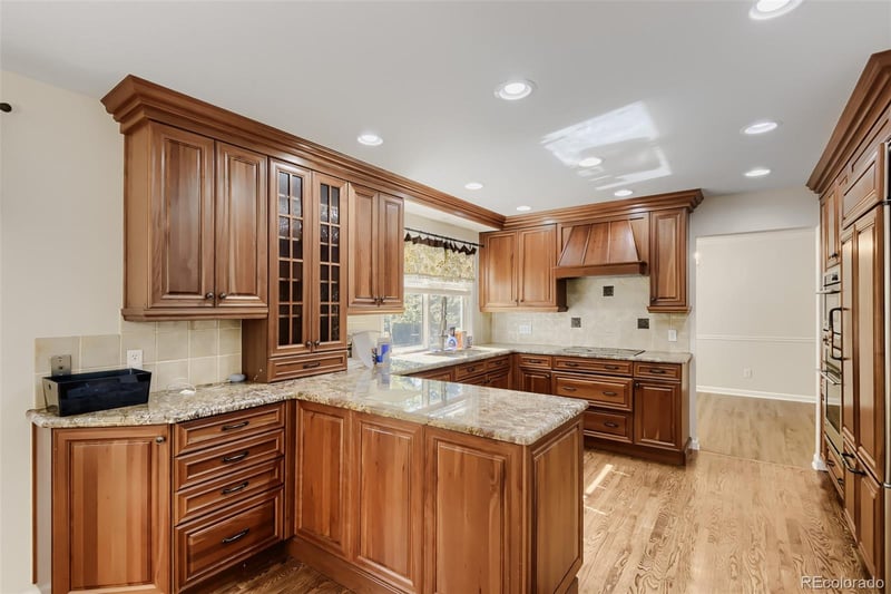 6346 S Jersey Ct, Englewood, CO 80111