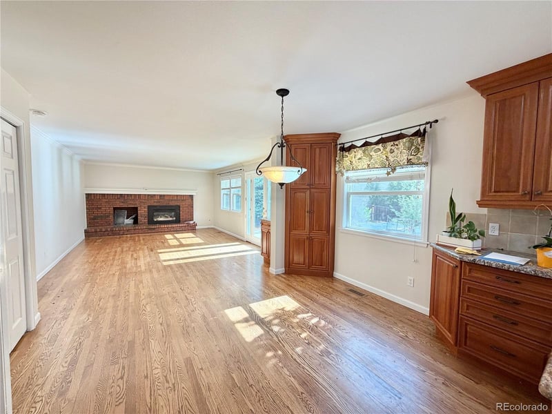 6346 Jersey Ct, Englewood, CO 80111