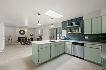 442 Titan Ct, Aurora, CO 80011
