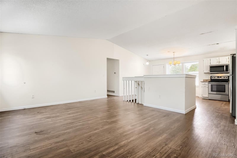 2754 Uravan St, Aurora, CO 80013