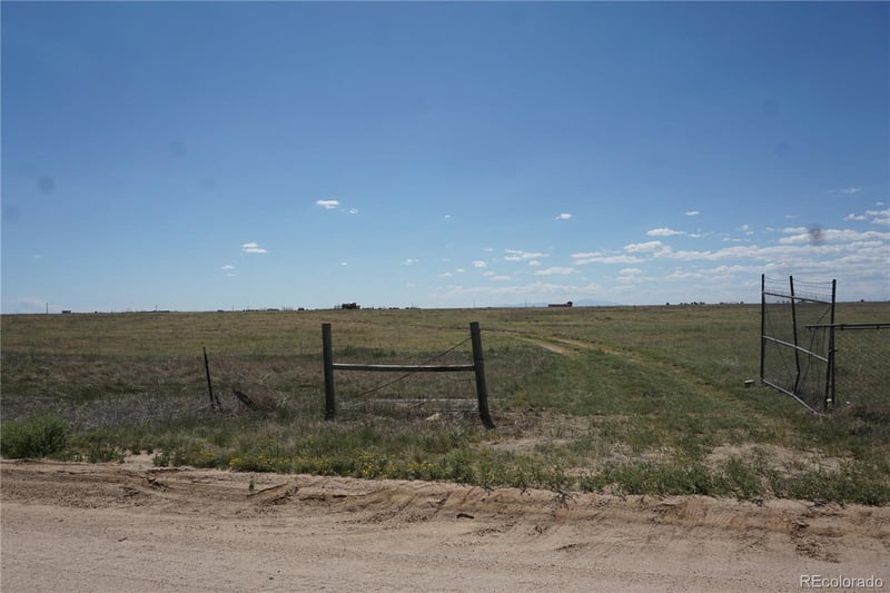 143 Holtwood Rd, Rush, CO 80833