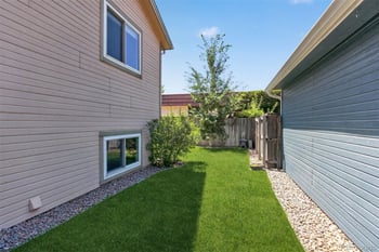 12816 E Wyoming Cir, Aurora, CO 80012