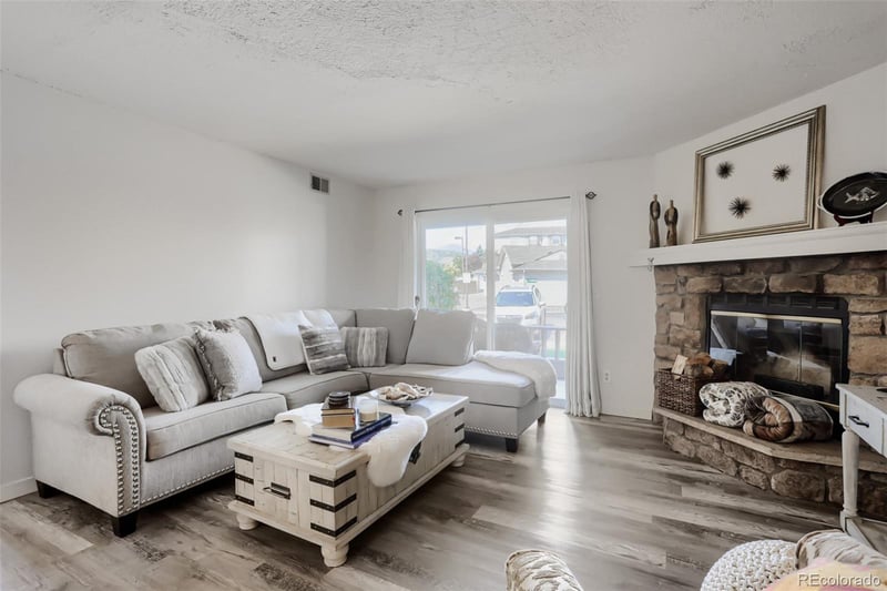 12093 W Cross Dr #107, Littleton, CO 80127