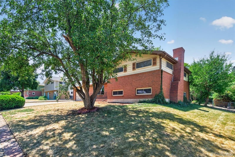 10451 Livingston , Denver, CO 80233