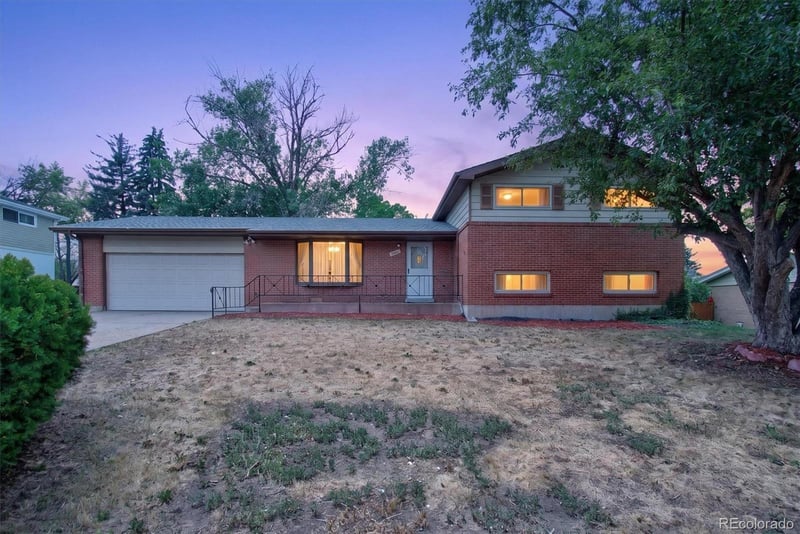 10451 Livingston , Denver, CO 80233
