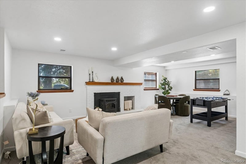 3509 S Rifle St, Aurora, CO 80013