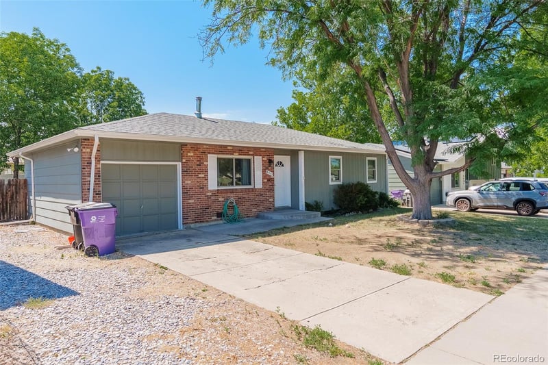 4551 Holland St, Littleton, CO 80123