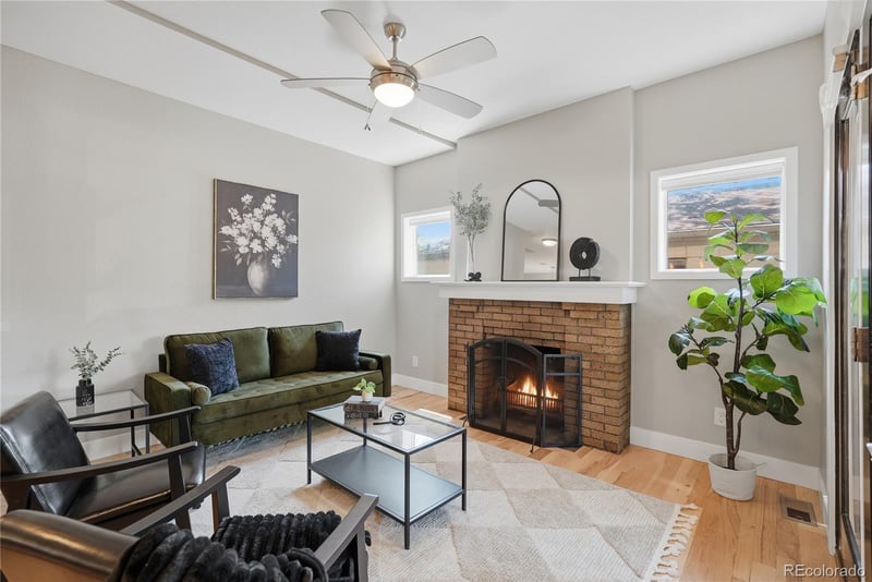 2450 Vine St, Denver, CO 80205