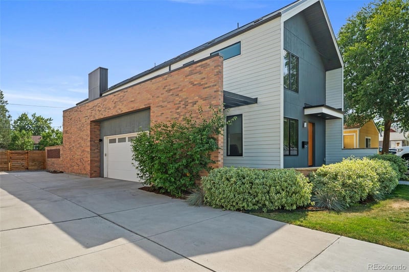 2234 W Parkhill Ave, Littleton, CO 80120