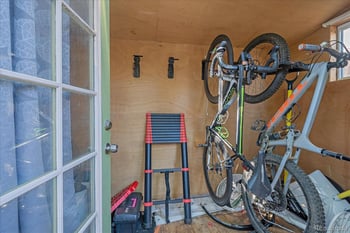 2524 Kensing Ct, Denver, CO 80211