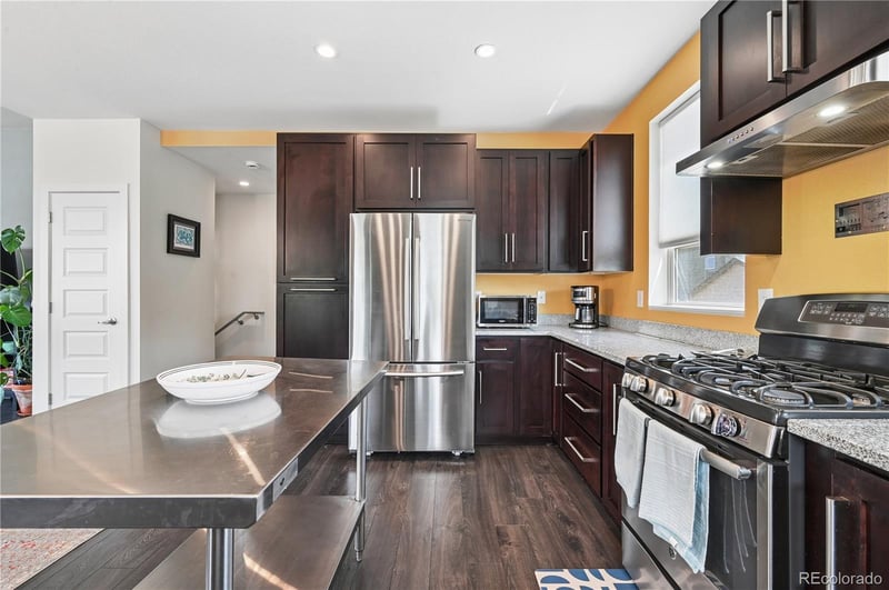 9002 50th Dr, Denver, CO 80238