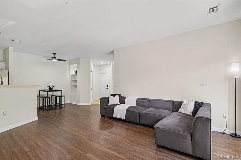 7429 Alkire St #204, Littleton, CO 80127