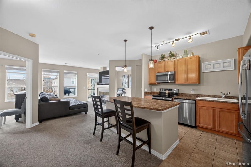 10184 Park Meadows Dr #1205, Lone Tree, CO 80124