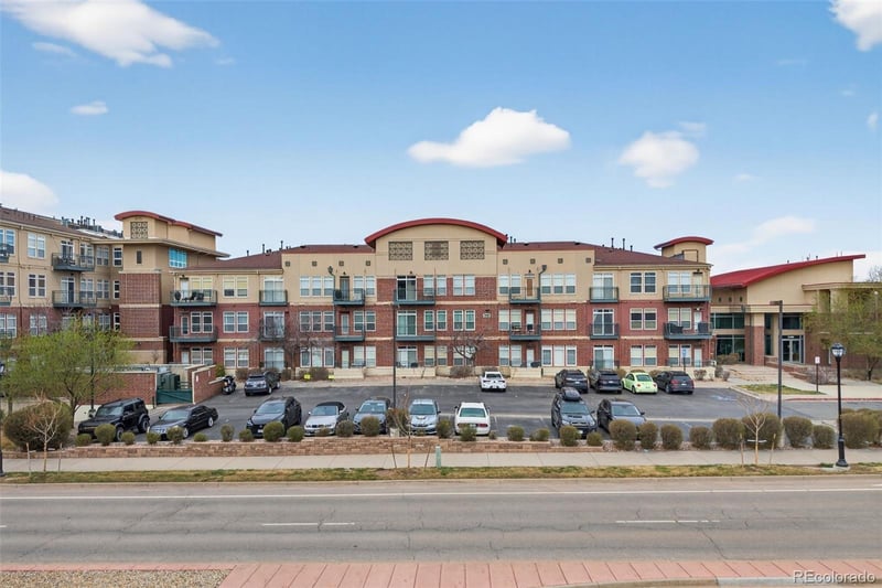 10184 Park Meadows Dr #1205, Lone Tree, CO 80124