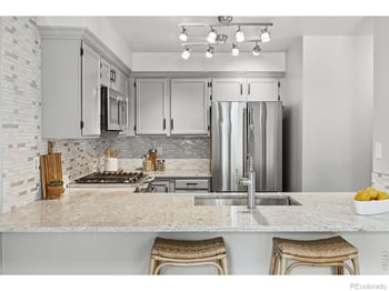 2892 W Long Cir #G, Littleton, CO 80120