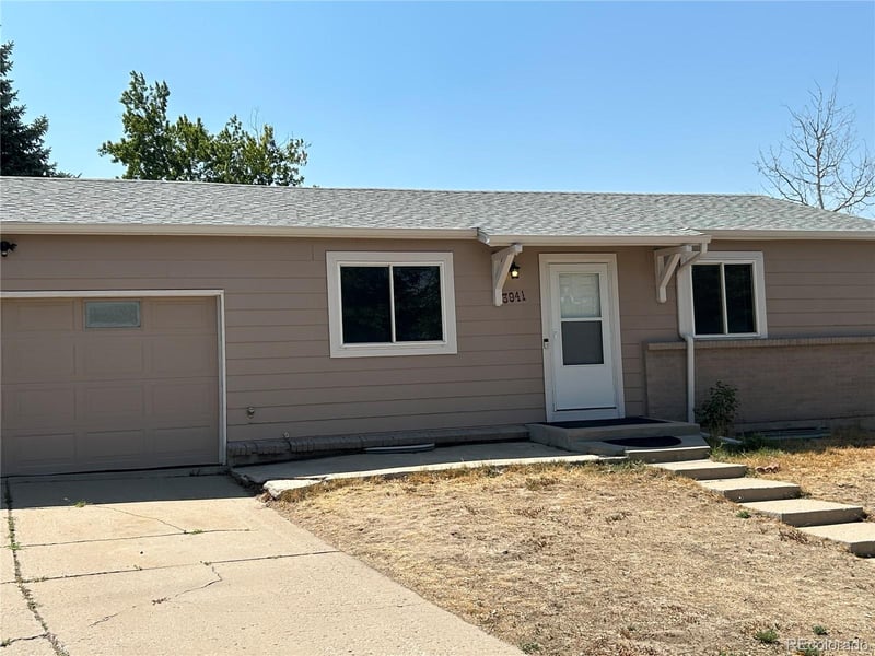 3941 S Pagosa St, Aurora, CO 80013