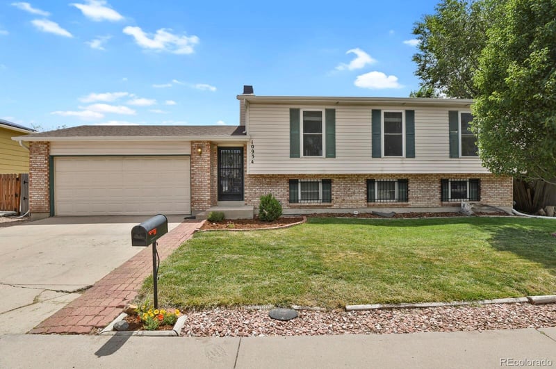 10934 Birch Dr, Thornton, CO 80233